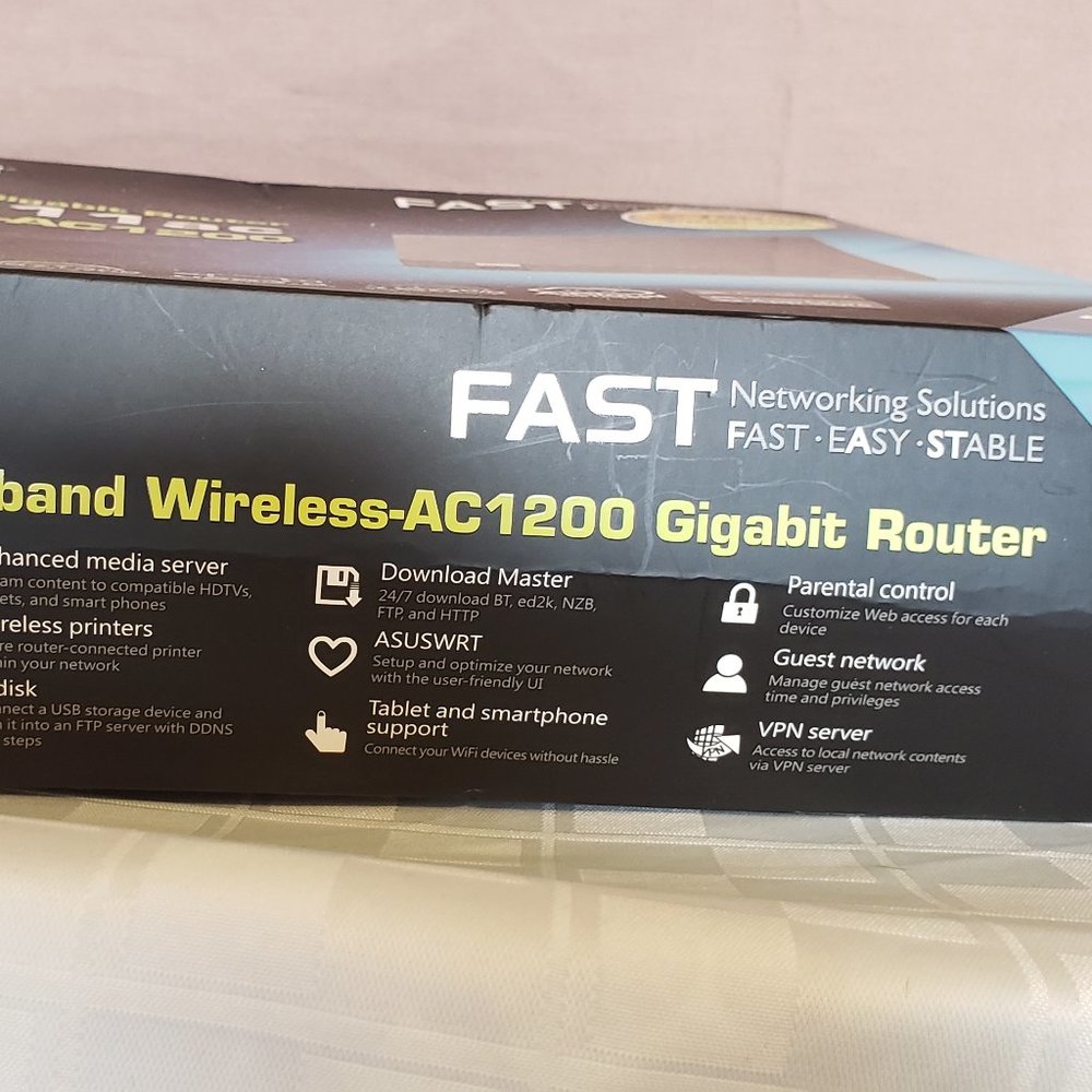 Router, ASUS - RT-AC56R Gigabit Router, 802.11ac, Wireless-AC 1200 - Picture 3 of 10